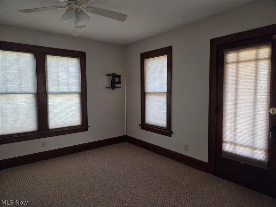 1512 Adams Street, Coshocton, OH 43812 - #3