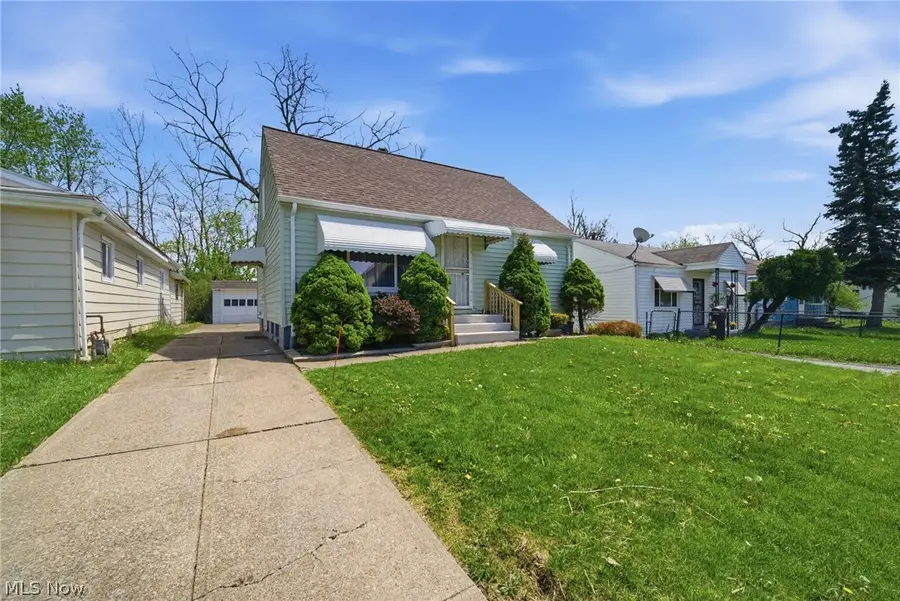 4437 E 158th Street, Cleveland, OH 44128 - #2