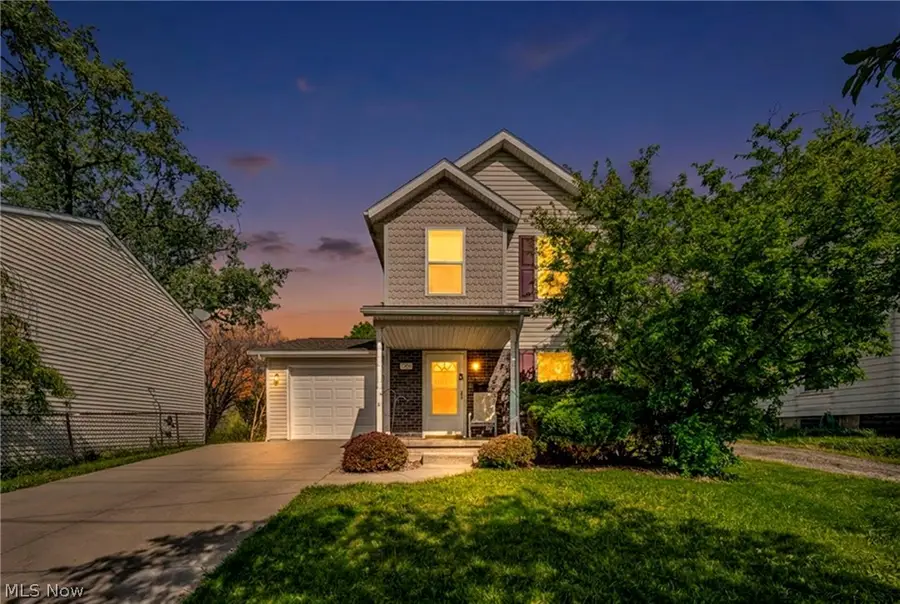 2343 18th Sw Street, Akron, OH 44314 - #2