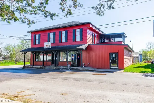 192 2nd Street, West Farmington, OH 44437