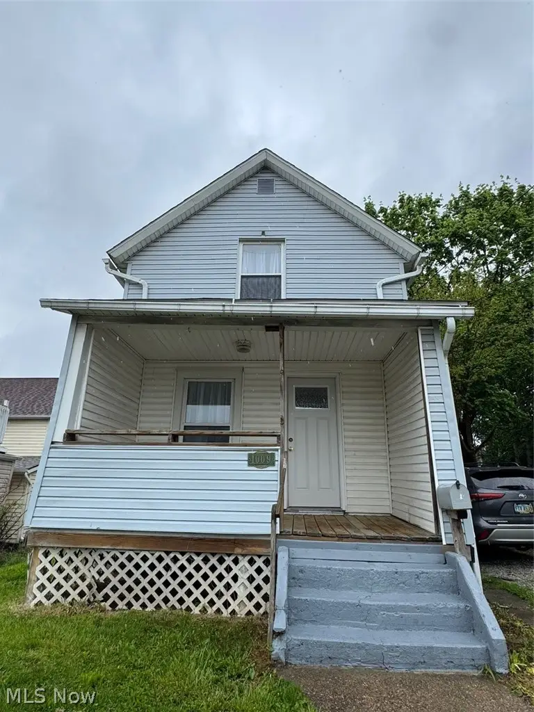 1009 W Wilbeth Road, Akron, OH 44314 - #2