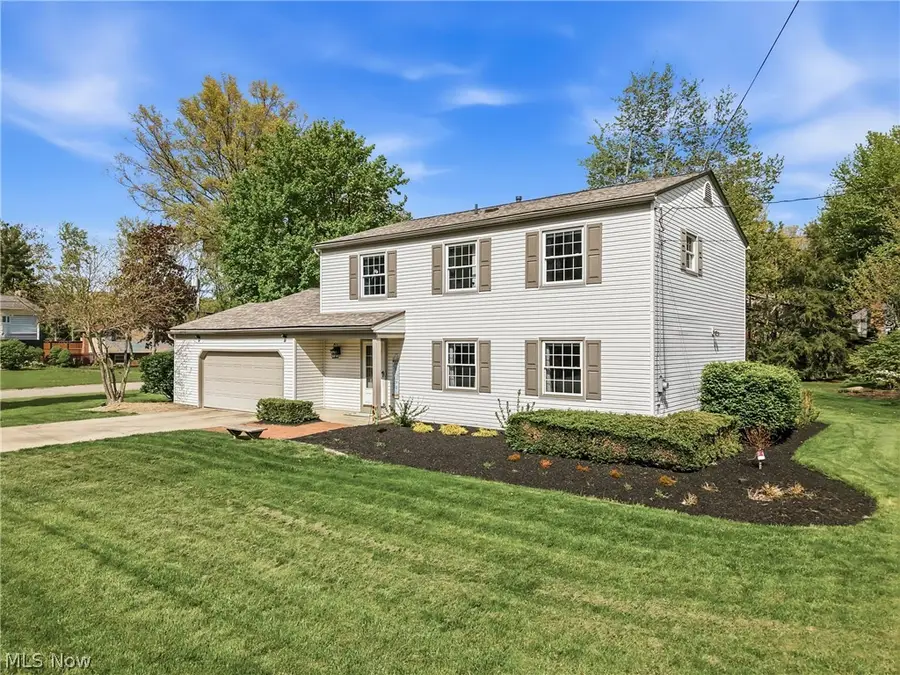 658 Burning Oaks Ne Drive, Warren, OH 44484 - #2