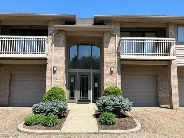 3800 Rosemont Boulevard #109C, Fairlawn, OH 44333
