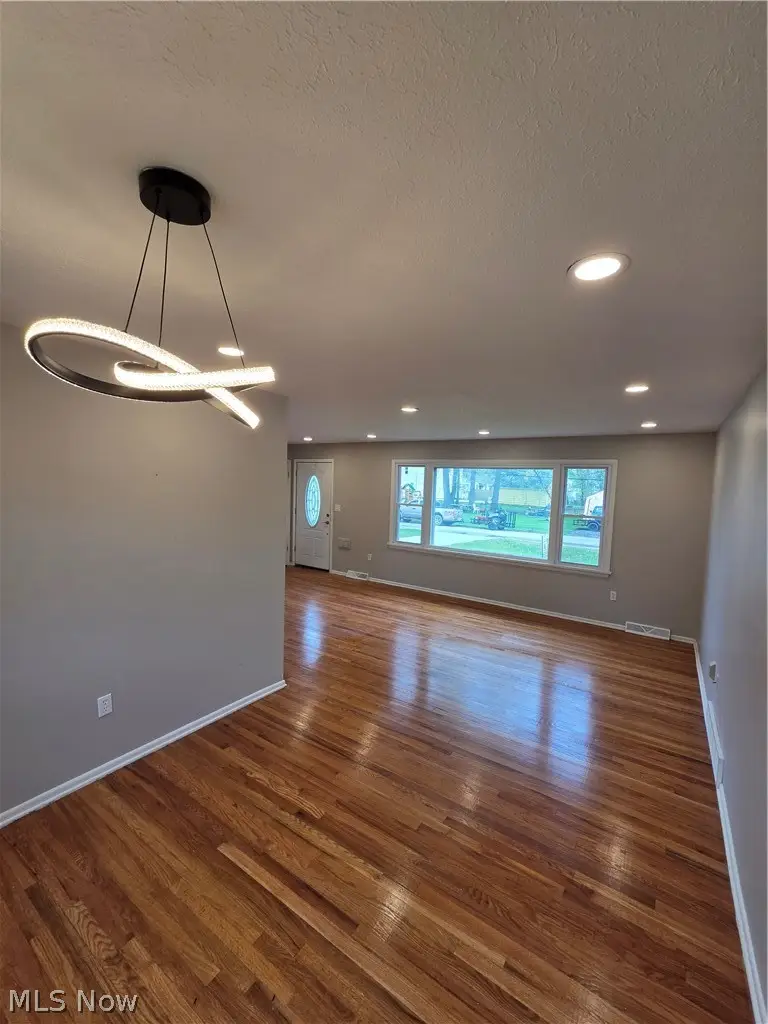 35821 Meyer Avenue, Eastlake, OH 44095 - #3
