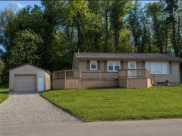 1182 Potts Lane, Zanesville, OH 43701
