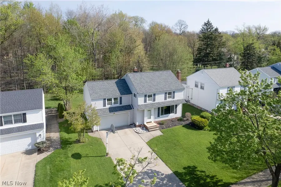 5297 Marian Drive, Lyndhurst, OH 44124 - #3