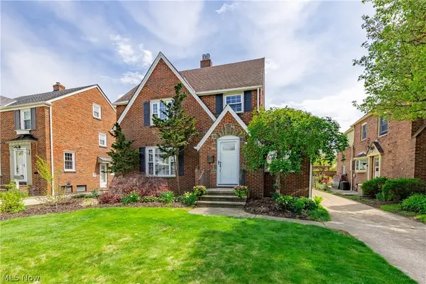 21130 Edgecliff Drive, Euclid, OH 44123