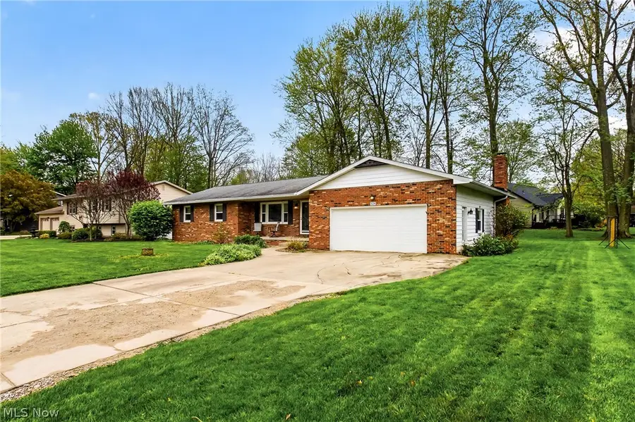 324 Old Oak Drive, Cortland, OH 44410 - #3