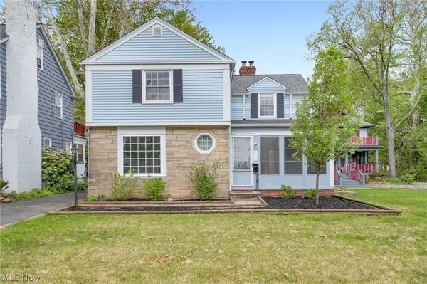 1132 Yellowstone Road, Cleveland Heights, OH 44121