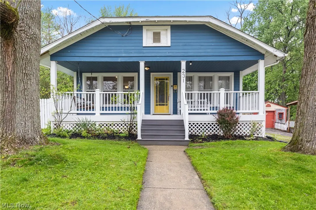 231 W Union Street, Medina, OH 44256 - #1