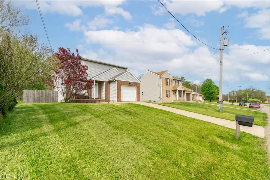 1624 Oberlin Sw Avenue, Massillon, OH 44647 - #2