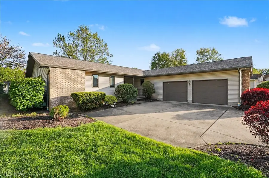 358 Tessa Place, Cortland, OH 44410 - #2