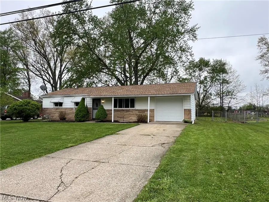 4135 Sabin Drive, Rootstown, OH 44272 - #2