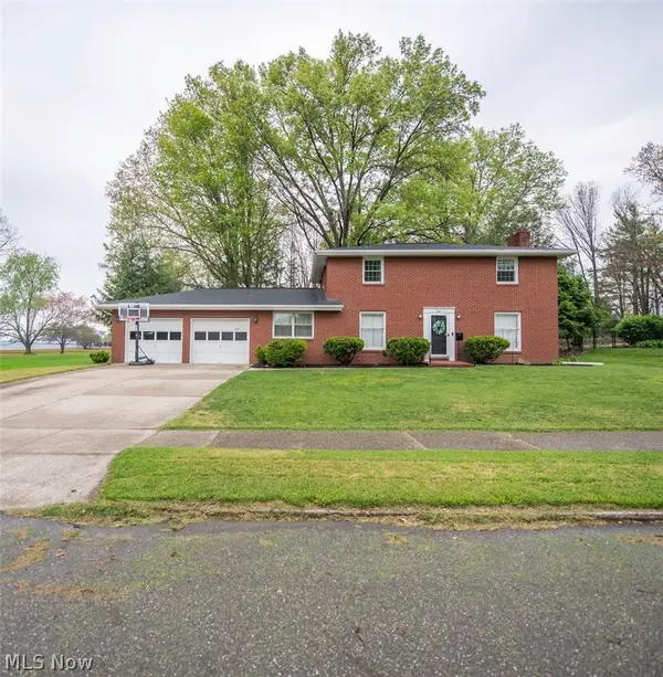 827 E 5th Street, Dover, OH 44622