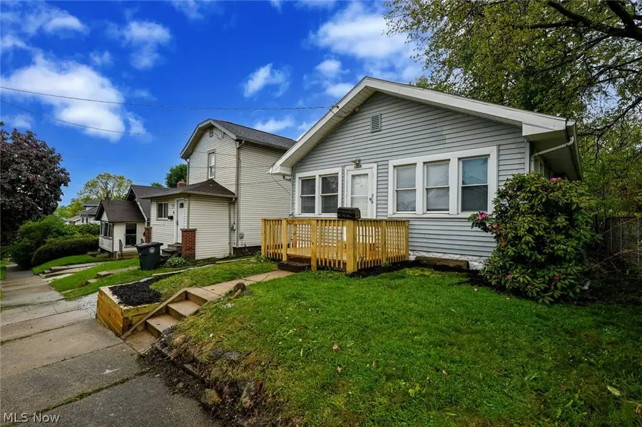 1465 Laffer Avenue, Akron, OH 44305 - #2