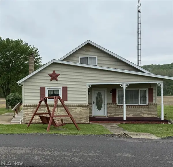10083 Stillwater Se Road, Uhrichsville, OH 44683