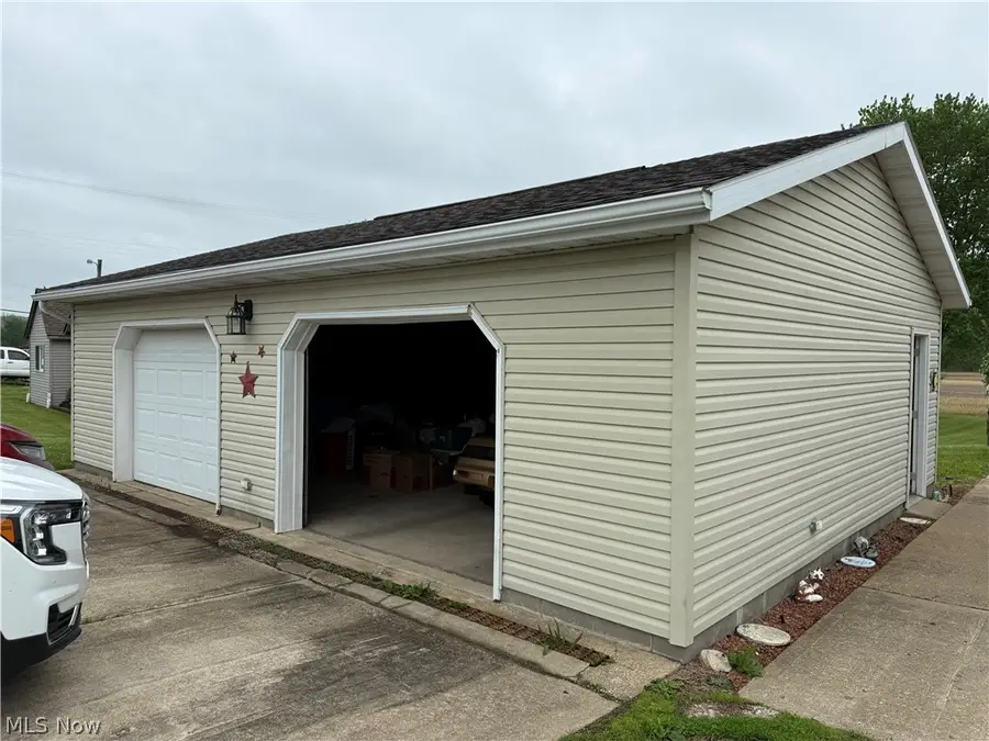 10083 Stillwater Se Road, Uhrichsville, OH 44683 - #3