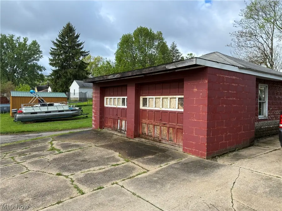2007 Lincoln Nw Way, Massillon, OH 44647 - #3
