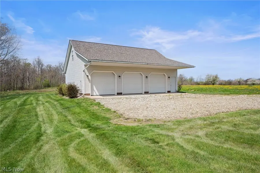 10030 Kile Road, Chardon, OH 44024 - #2