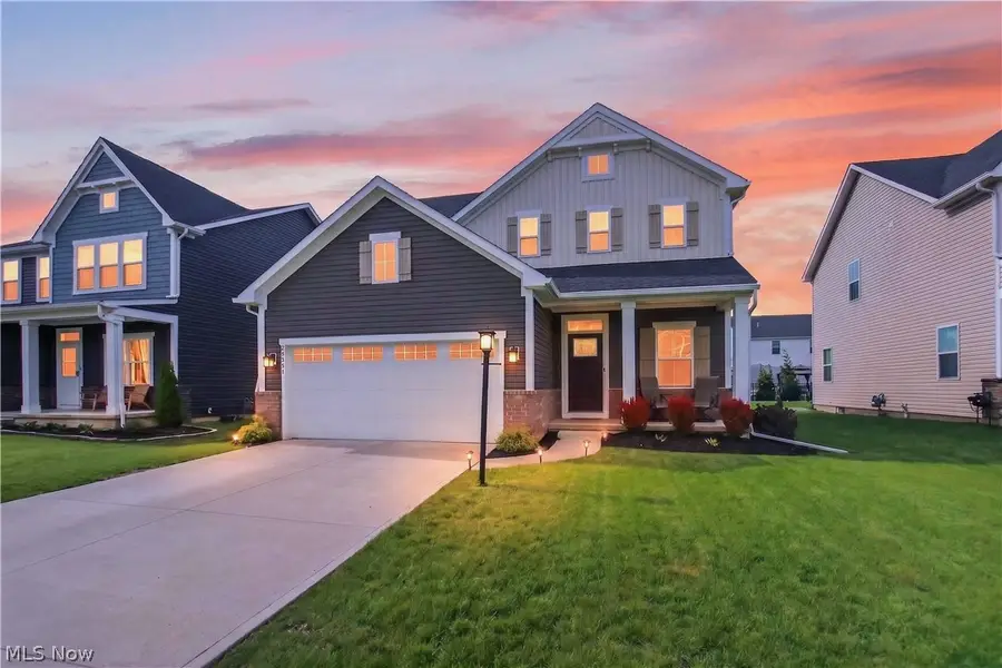 36283 Lands End Drive, North Ridgeville, OH 44039 - #2