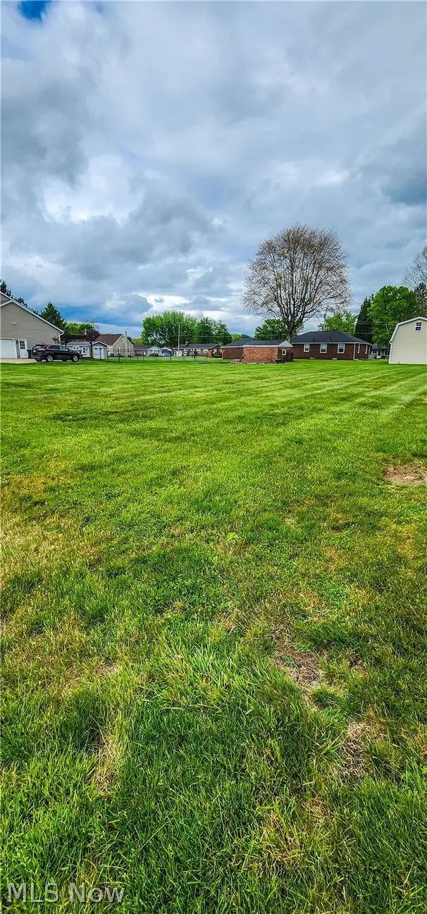 112 Hemlock Avenue, Waynesburg, OH 44688 - #2