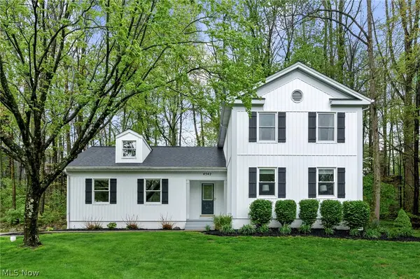 4542 Briarcliff Trail, Copley, OH 44321