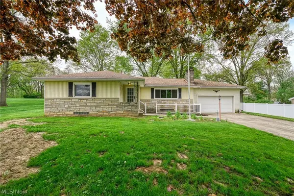 5638 Bonnie Lou Drive, New Franklin, OH 44319