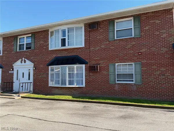 31622 N Marginal Drive #B-105, Willowick, OH 44095