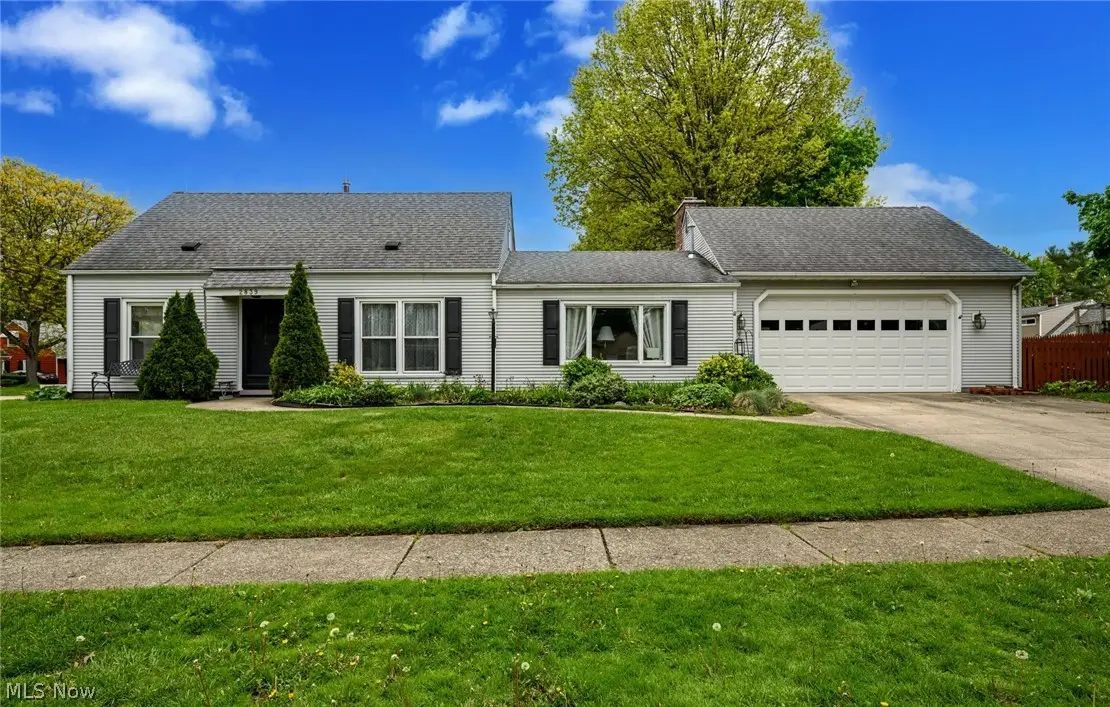 2839 Elmwood Street, Cuyahoga Falls, OH 44221 - #1