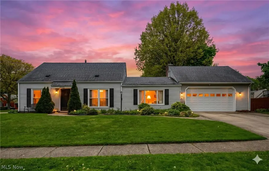 2839 Elmwood Street, Cuyahoga Falls, OH 44221 - #3