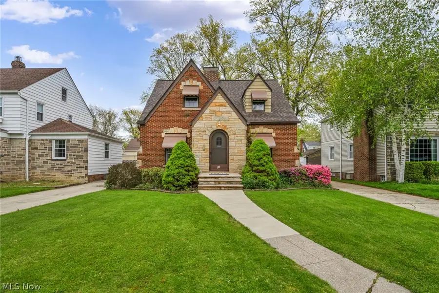 91 E 212th Street, Euclid, OH 44123 - #2