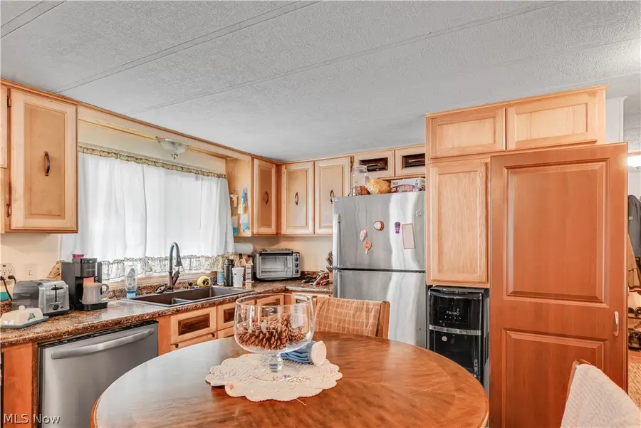 171 Brook Drive, Brookfield, OH 44403 - #3
