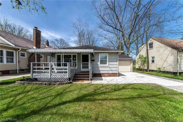575 W Glendale Street, Bedford Heights, OH 44146