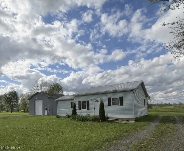 1993 Kinsman Ne Road, North Bloomfield, OH 44450