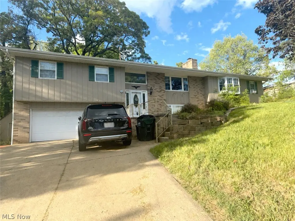 83 Watson Lane, Belpre, OH 45714 - #1