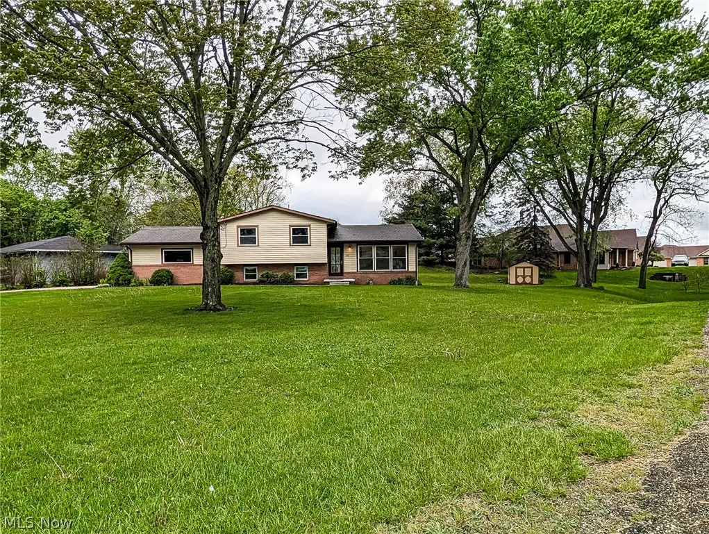 1101 Chaparrel Sw Road, Hartville, OH 44632 - #1