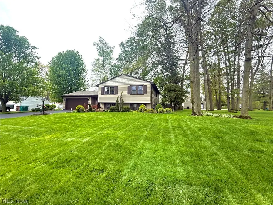3225 Caprice Sw Drive, Warren, OH 44481 - #2