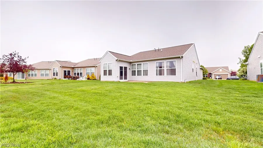 37911 Ashfield Way, North Ridgeville, OH 44039 - #2