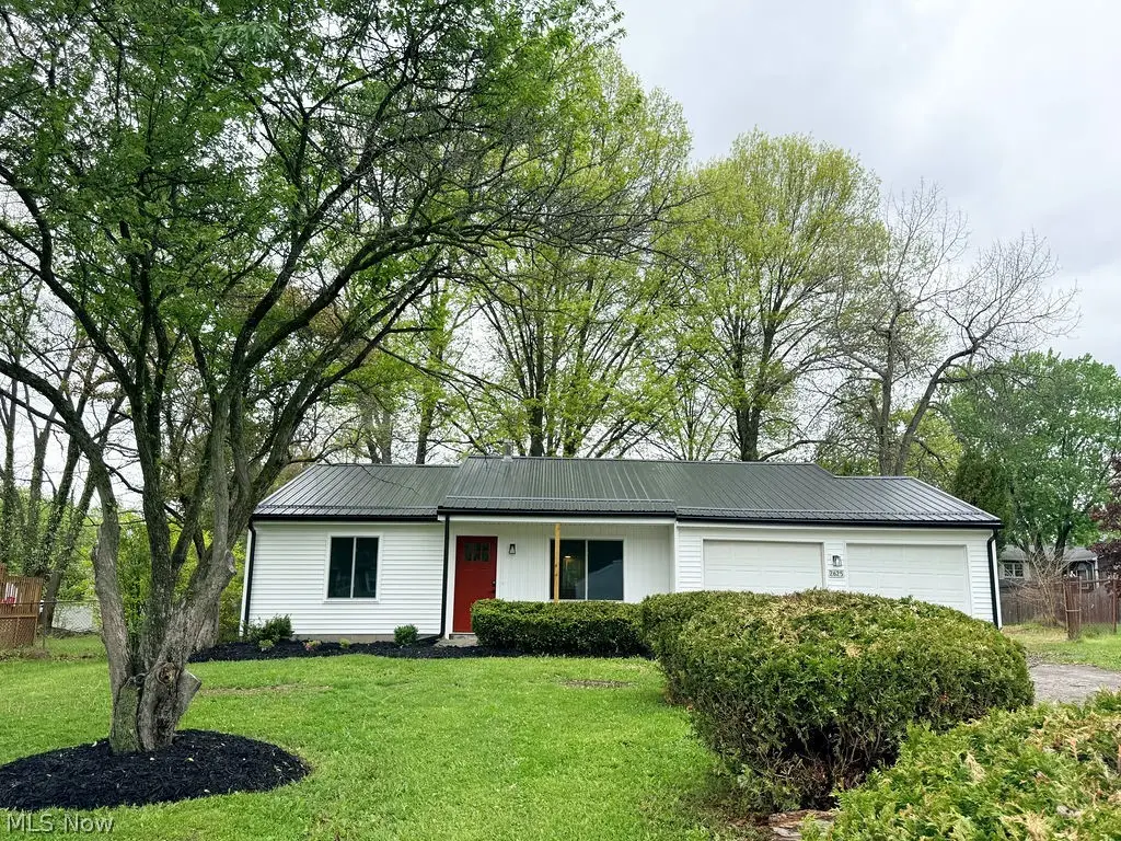 2625 Elm Drive, Girard, OH 44420 - #1
