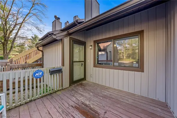 2129 Pinebrook Trail, Cuyahoga Falls, OH 44223