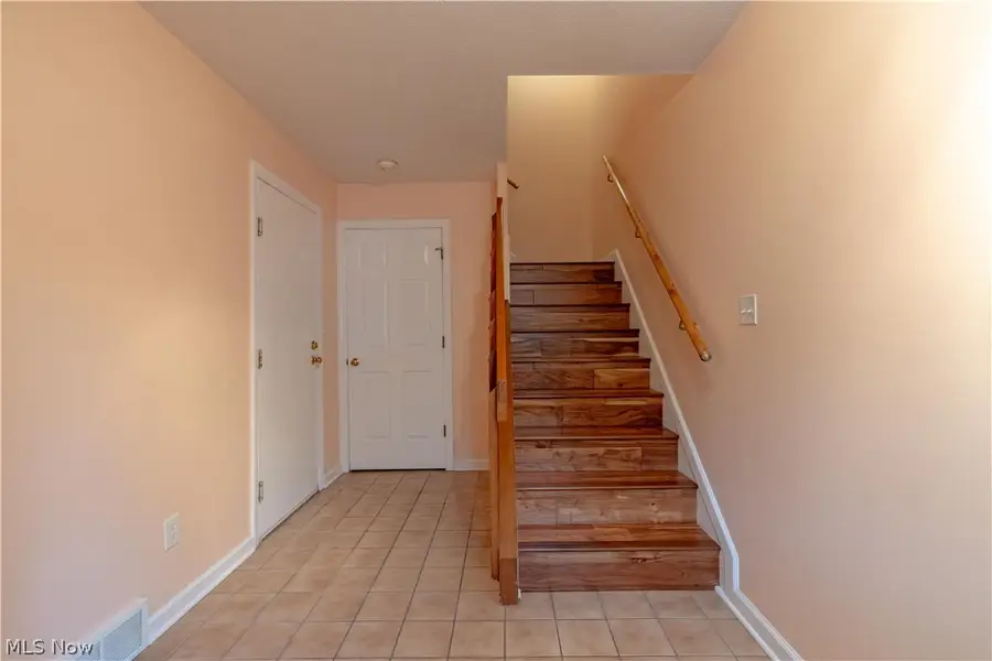 6830 Chaffee Court, Brecksville, OH 44141 - #2