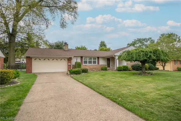 1718 Dexter Ne Road, Massillon, OH 44646
