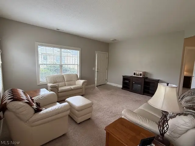 3077 Whitewood Nw Street, North Canton, OH 44720 - #3