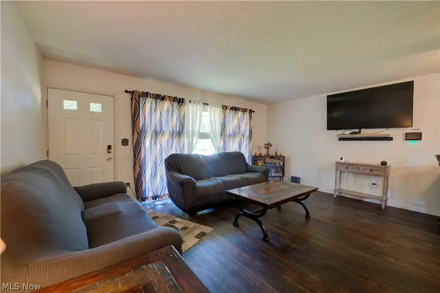 3805 N Hogan Drive, Lorain, OH 44053 - #2