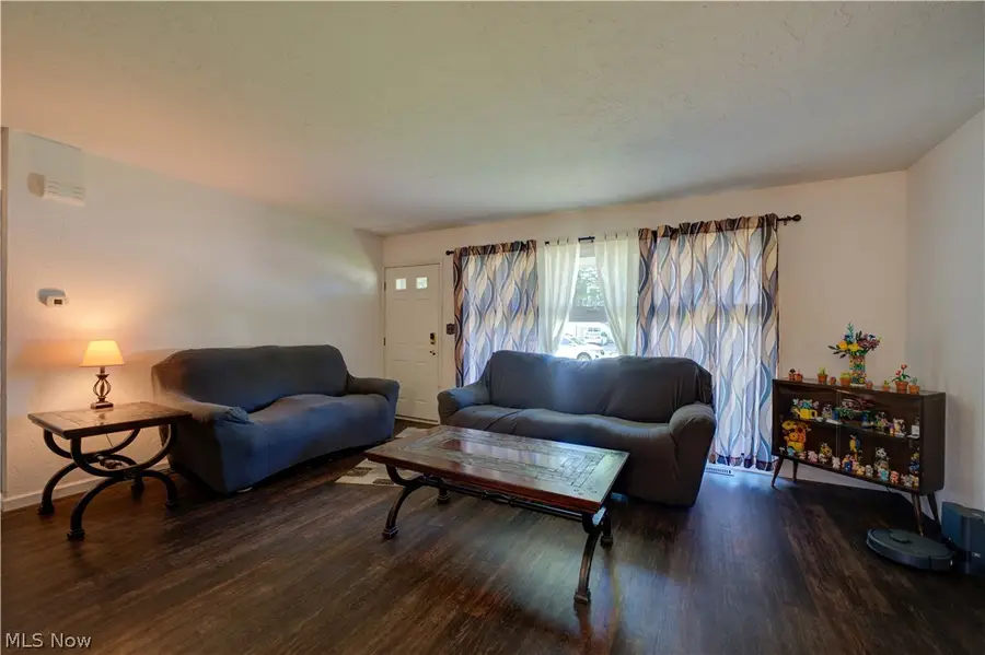 3805 N Hogan Drive, Lorain, OH 44053 - #3