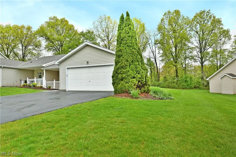 553 Wilcox Road #B, Austintown, OH 44515 - #3