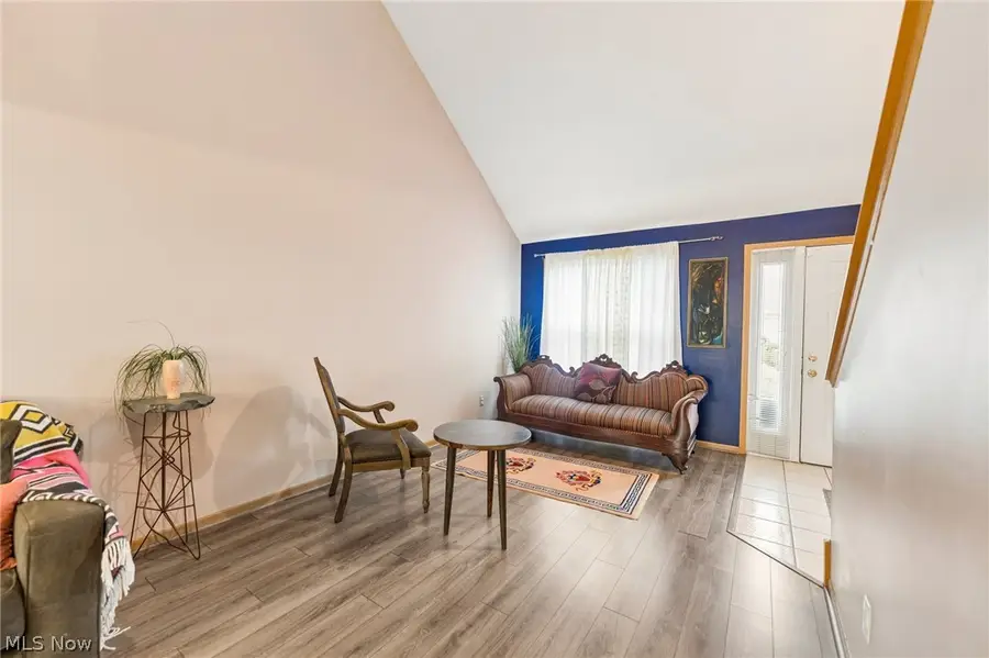 23208 Bennington Hamlet Circle, Euclid, OH 44123 - #3