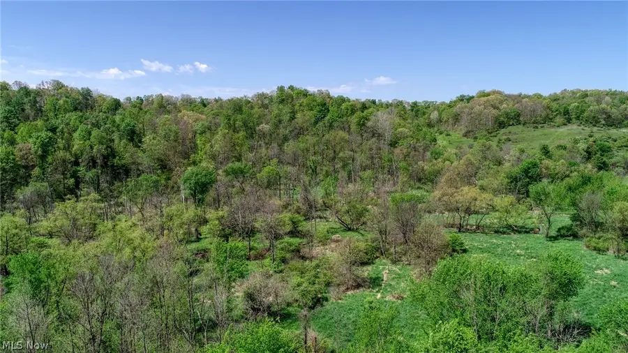 6820 Crane Run Road, Cumberland, OH 43732 - #2