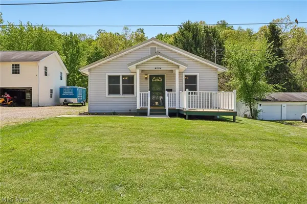 99 N 20th Street, Coshocton, OH 43812