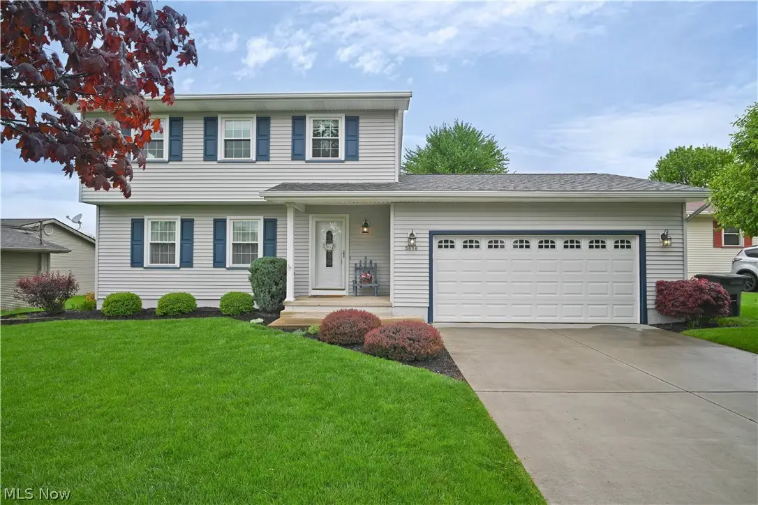 5618 London Drive, Austintown, OH 44515 - #1